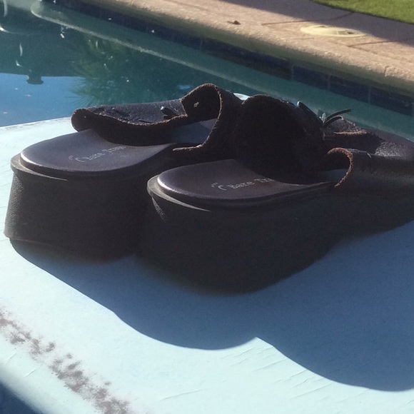 Summer sandals - Picture 2 of 5